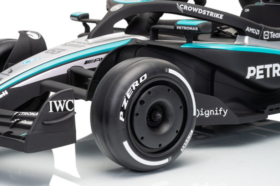 Pojazd Bolid AMG PETRONAS F1 Czarny