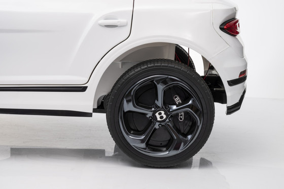 Pojazd Bentley Bentayga S Biały