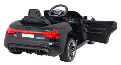 Audi RS E-Tron GT na akumulator Czarny + Pilot + Napęd 4x4 + Radio MP3 + LED + EVA