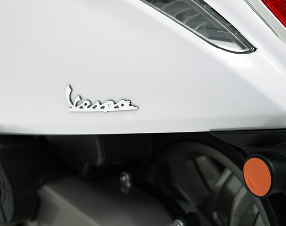 Pojazd Skuter Vespa ROMA Biały
