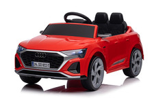 Pojazd Audi SQ8 Czerwony