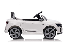 Pojazd Audi SQ8 Biały
