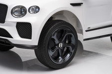 Pojazd Bentley Bentayga S Biały