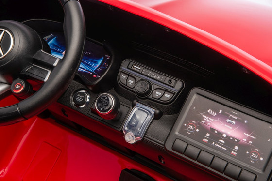 Pojazd Mercedes Benz GT63 AMG Czerwony