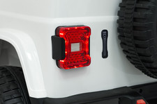Pojazd Jeep Wrangler Rubicon LIFT Biały