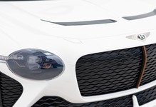 Autko Bentley Bacalar na akumulator dla dzieci Biały + Pilot + EVA + Wolny Start + Audio LED