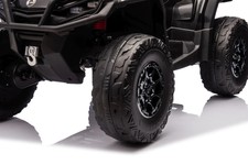 Quad Can Am Outlander ATV z Pilotem Czarny