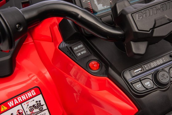 Quad Can Am Outlander ATV Czerwony