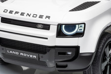 Pojazd Land Rover Defender Biały