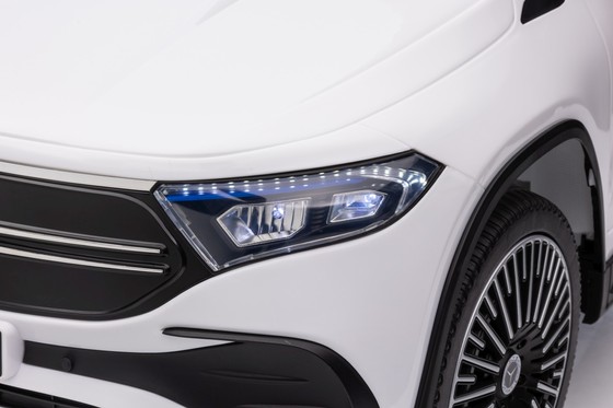 Pojazd Mercedes Benz EQA 250 Biały